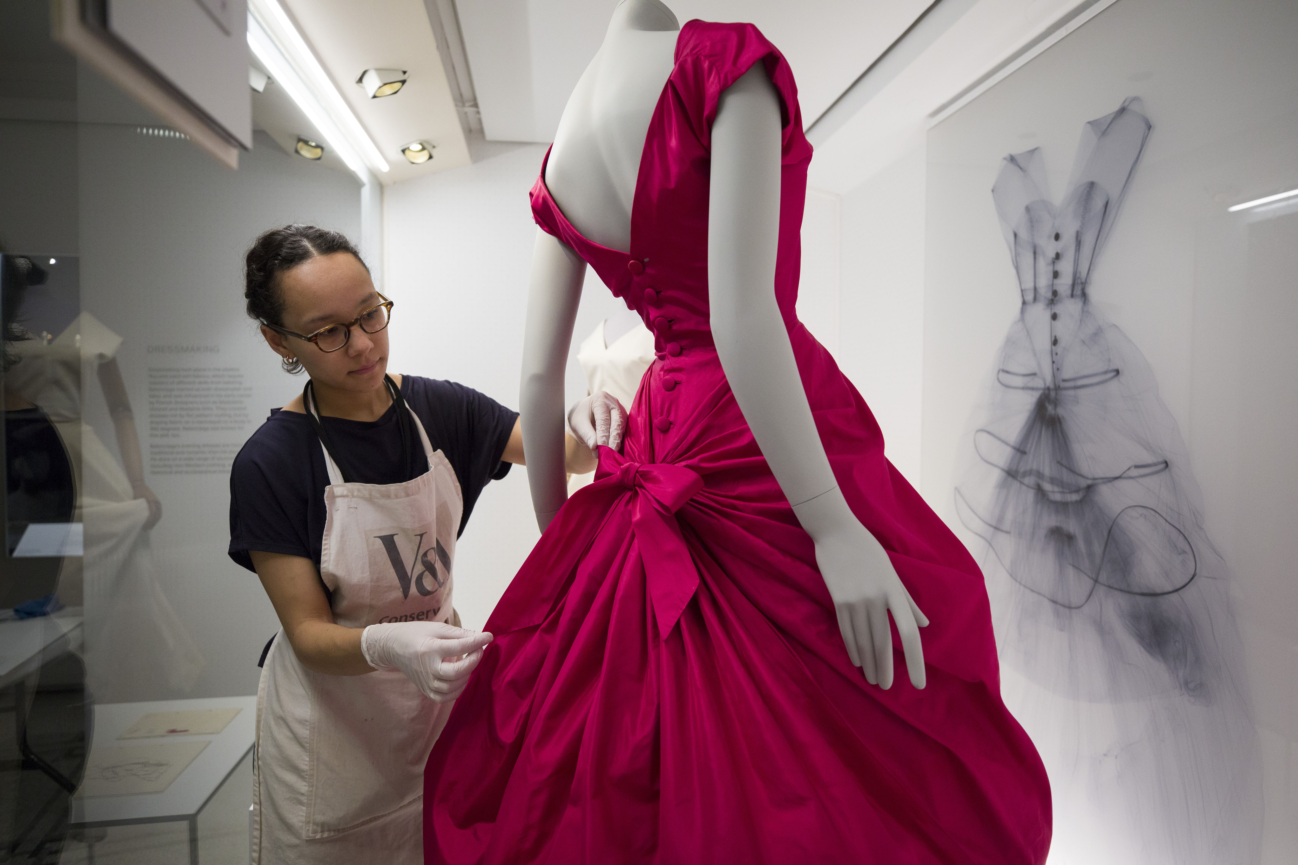 WORK: Nick Veasey's x-ray photographs of Balenciaga's garments